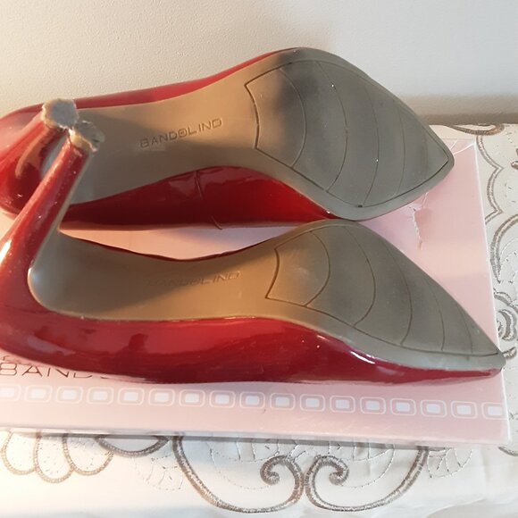 BANDOLINO  RED PUMP - Picture 8 of 9